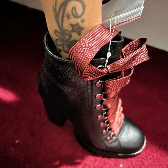 Schutz Zara booties - Picture 3 of 7